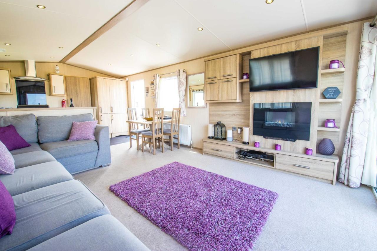 River Lodge Platinum Plus Holiday Home With River Views, Free Wifi & Netflix Camber Exterior foto